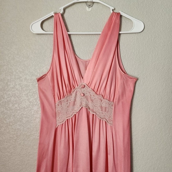 VTG 60's Pink Nylon Nightgown Lace Empire Waist Romantic Old Hollywood Coquette - Picture 4 of 6